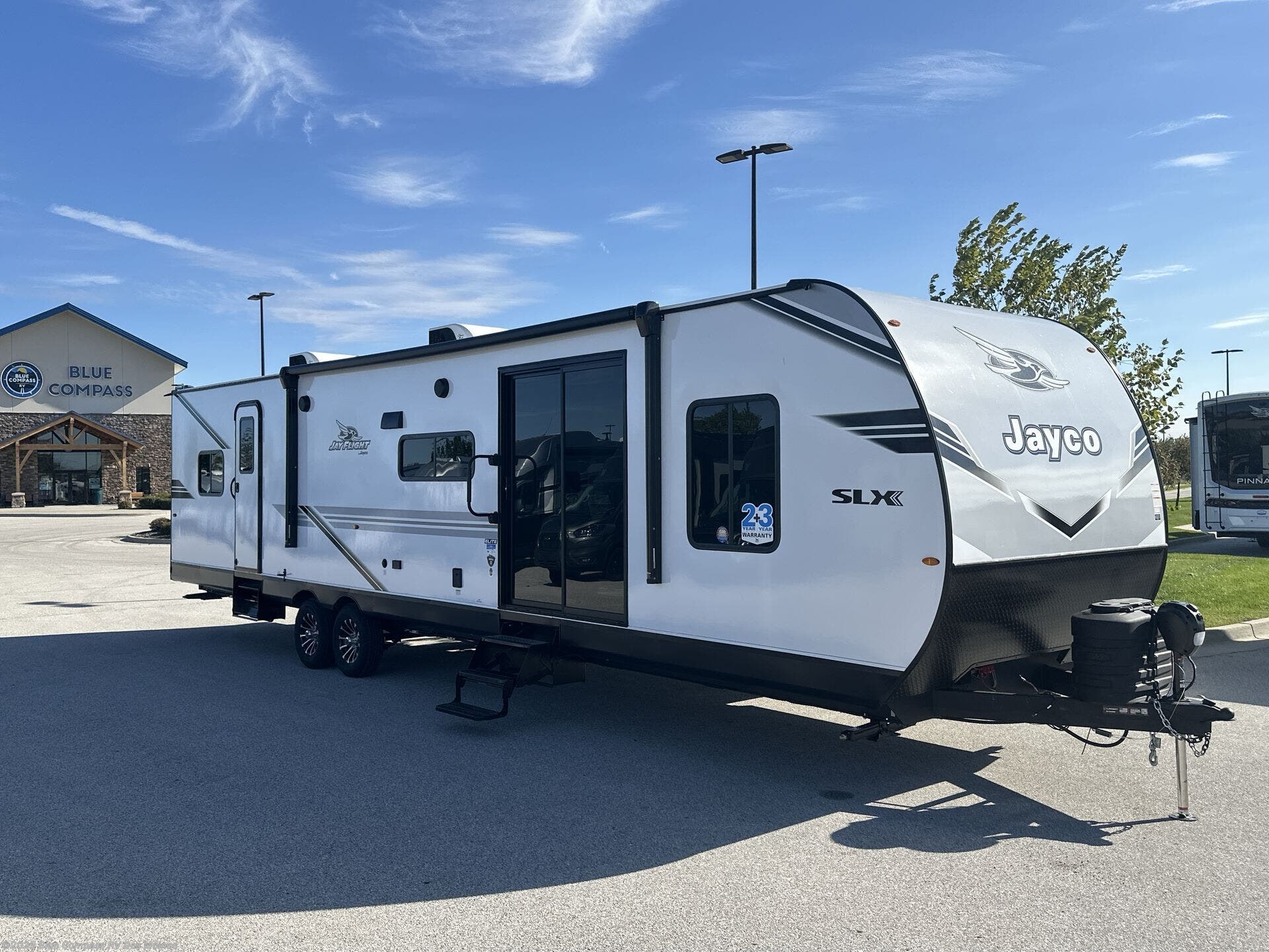 New 2026 Jayco Jay Flight SLX 380DQS available in Altoona, Iowa
