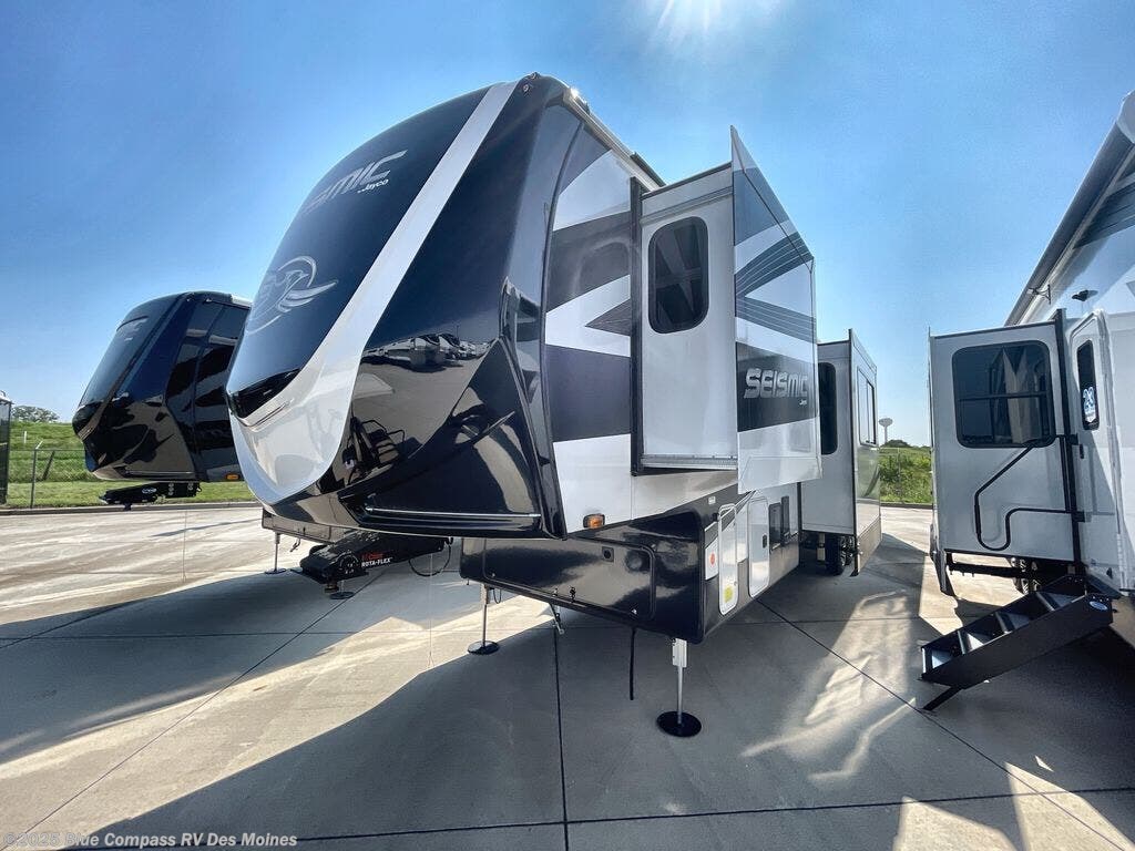 New 2025 Jayco Seismic 399 available in Altoona, Iowa