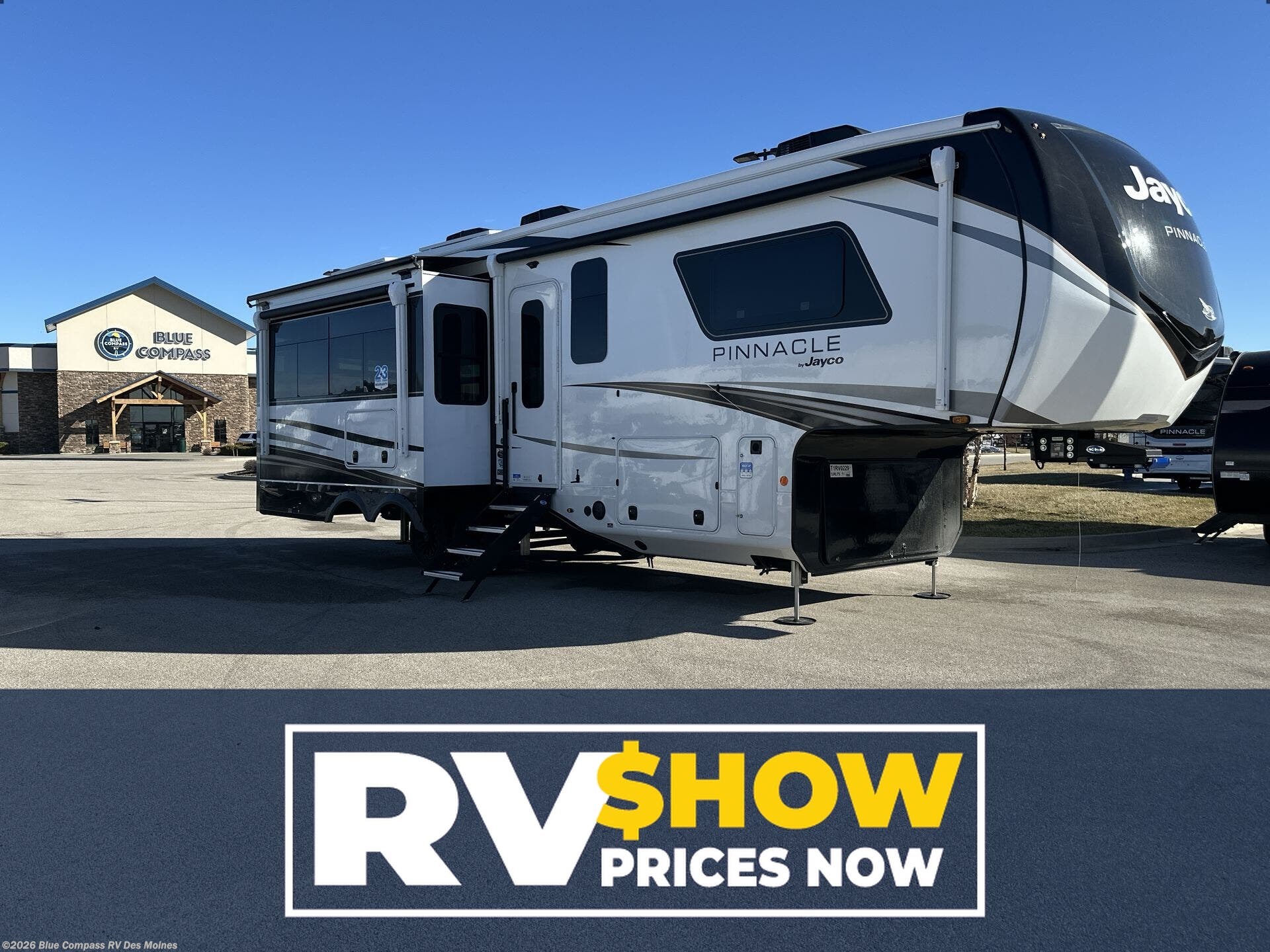 New 2026 Jayco Pinnacle 32RLTS available in Altoona, Iowa