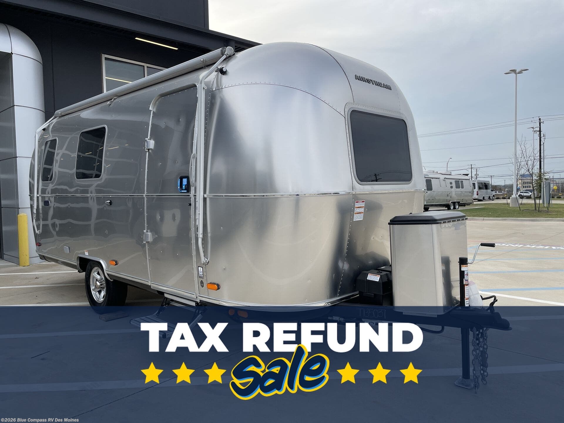 New 2026 Airstream Traveler World  22RB available in Altoona, Iowa