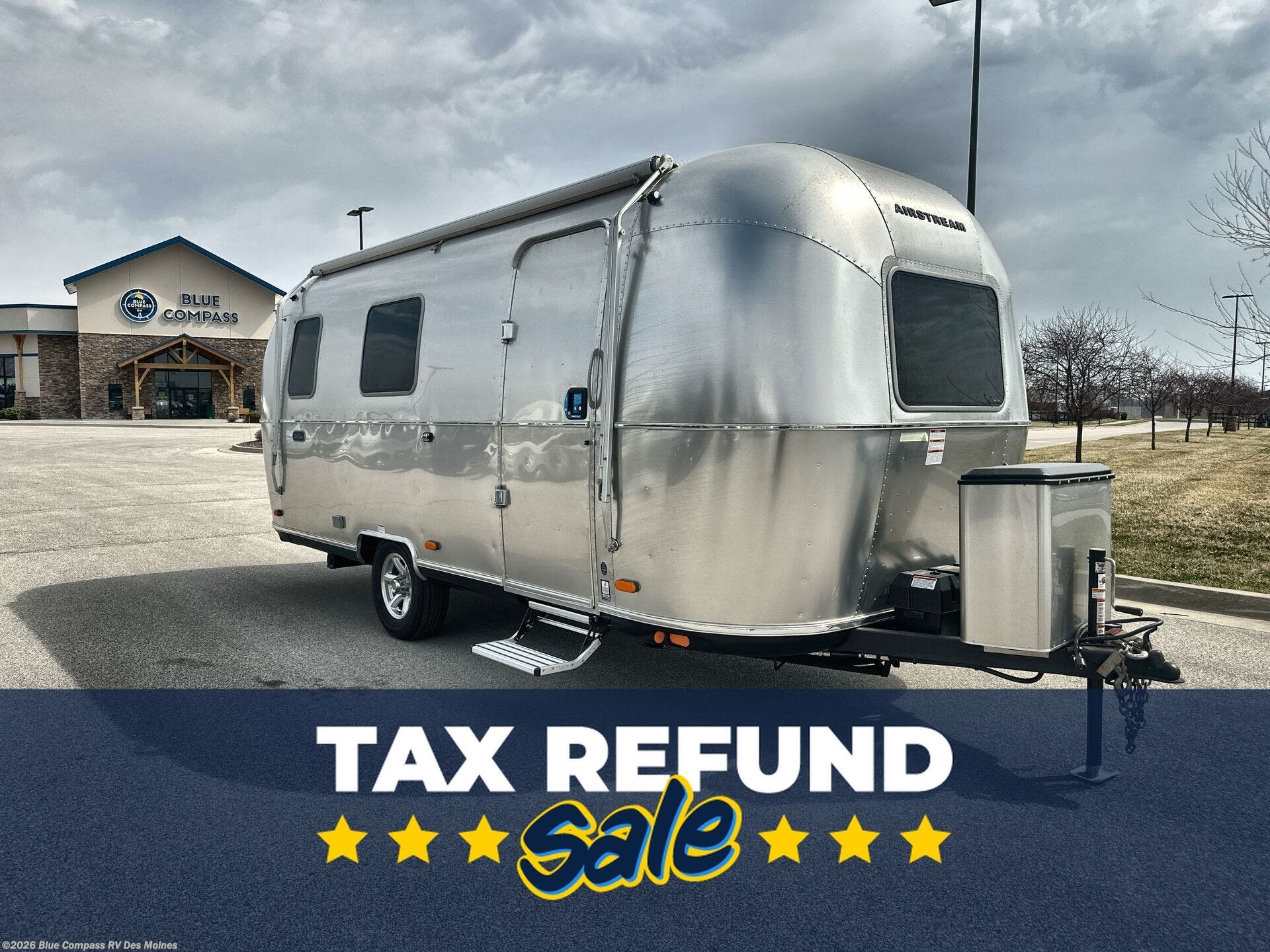 New 2026 Airstream Traveler World  22RB available in Altoona, Iowa