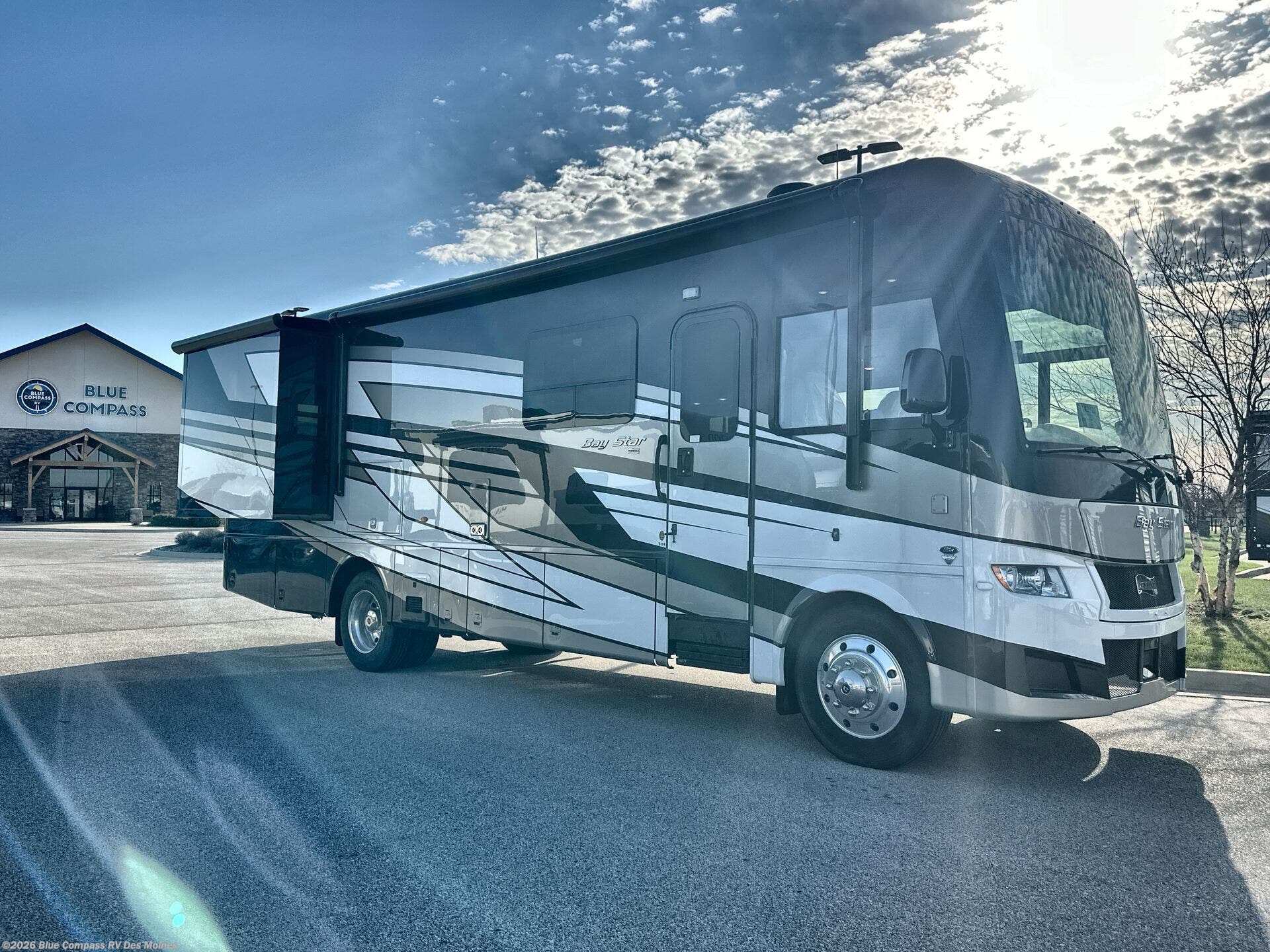 New 2026 Newmar Bay Star 3114 available in Altoona, Iowa
