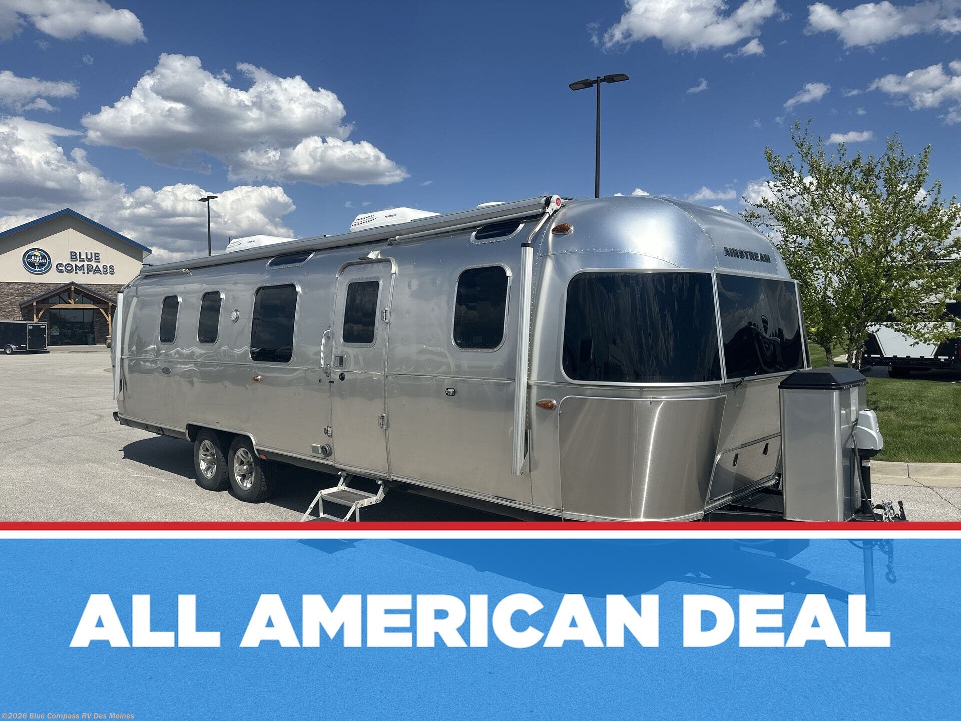 Used 2019 Airstream Classic 33FB available in Altoona, Iowa