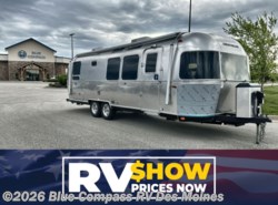 New 2026 Airstream Classic 28RB Twin available in Altoona, Iowa