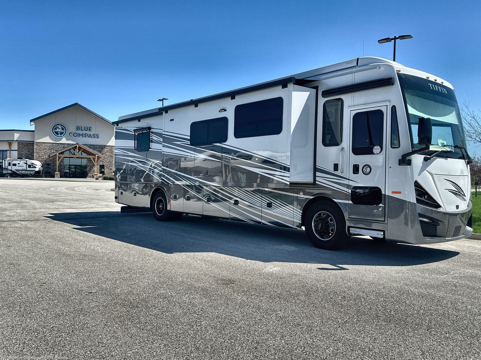 New 2026 Tiffin Phaeton 40 IH available in Altoona, Iowa