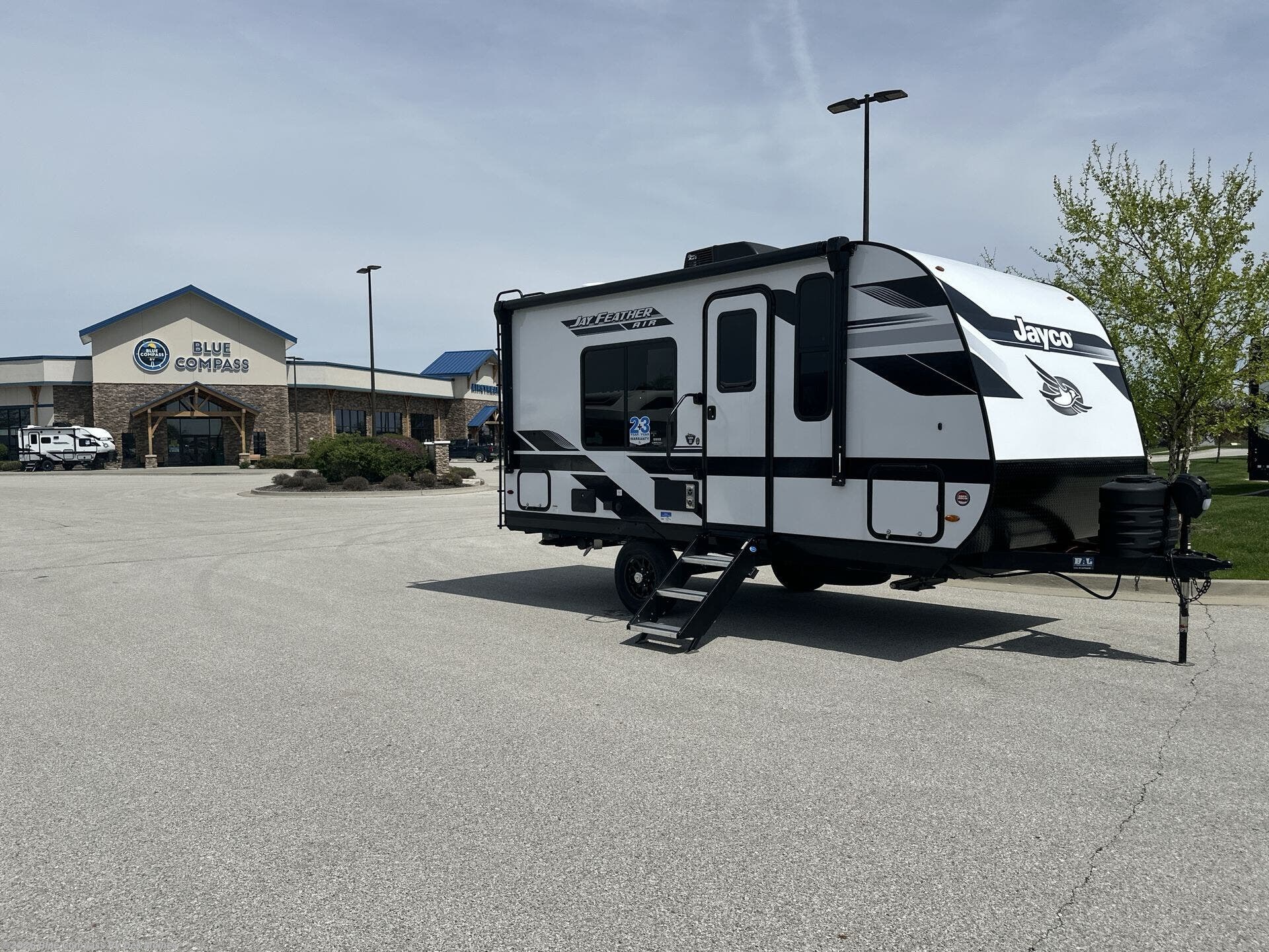 New 2026 Jayco Jay Feather Air 15MRB available in Altoona, Iowa