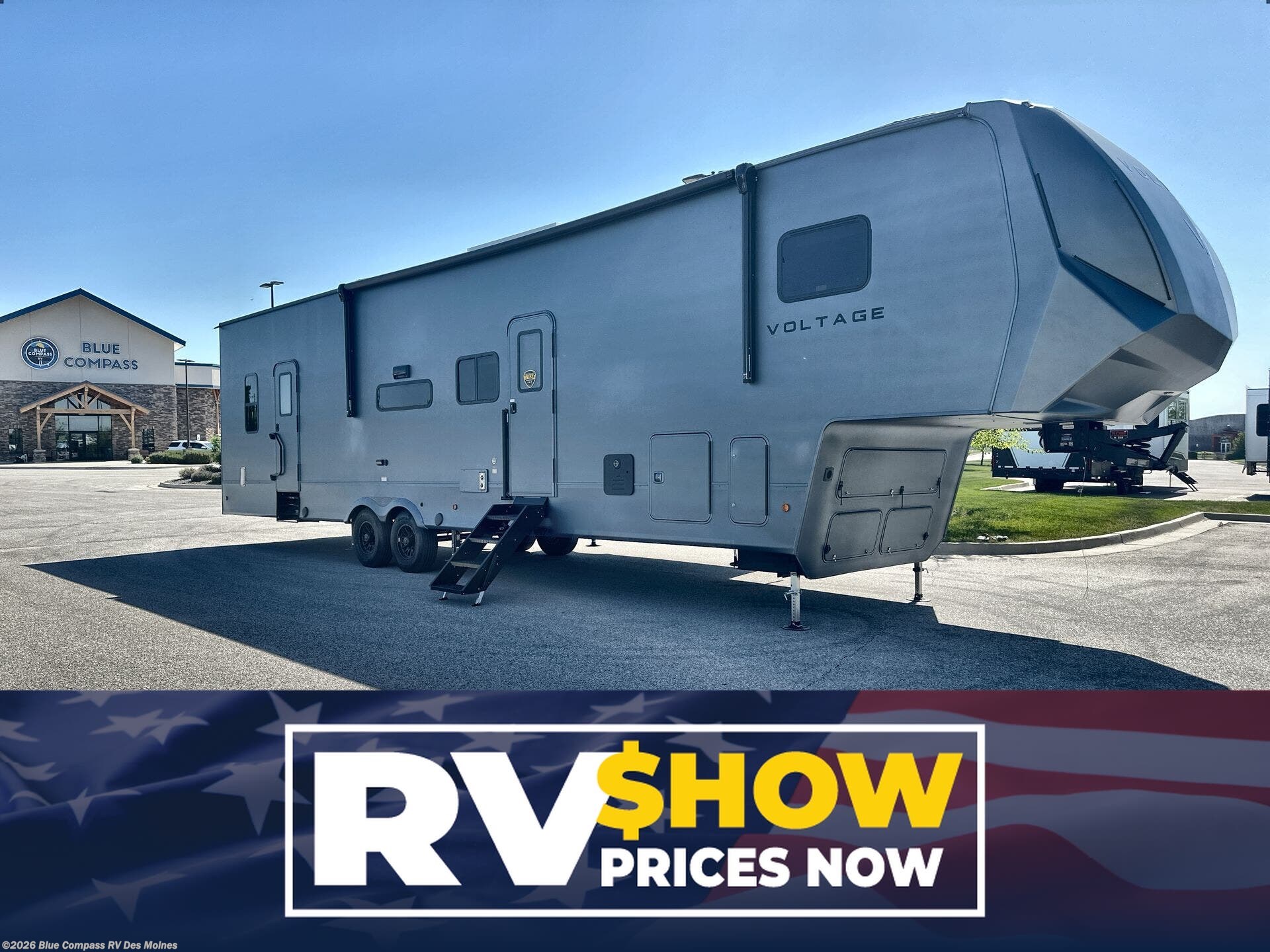 New 2026 Dutchmen Voltage V-Series 3800 available in Altoona, Iowa
