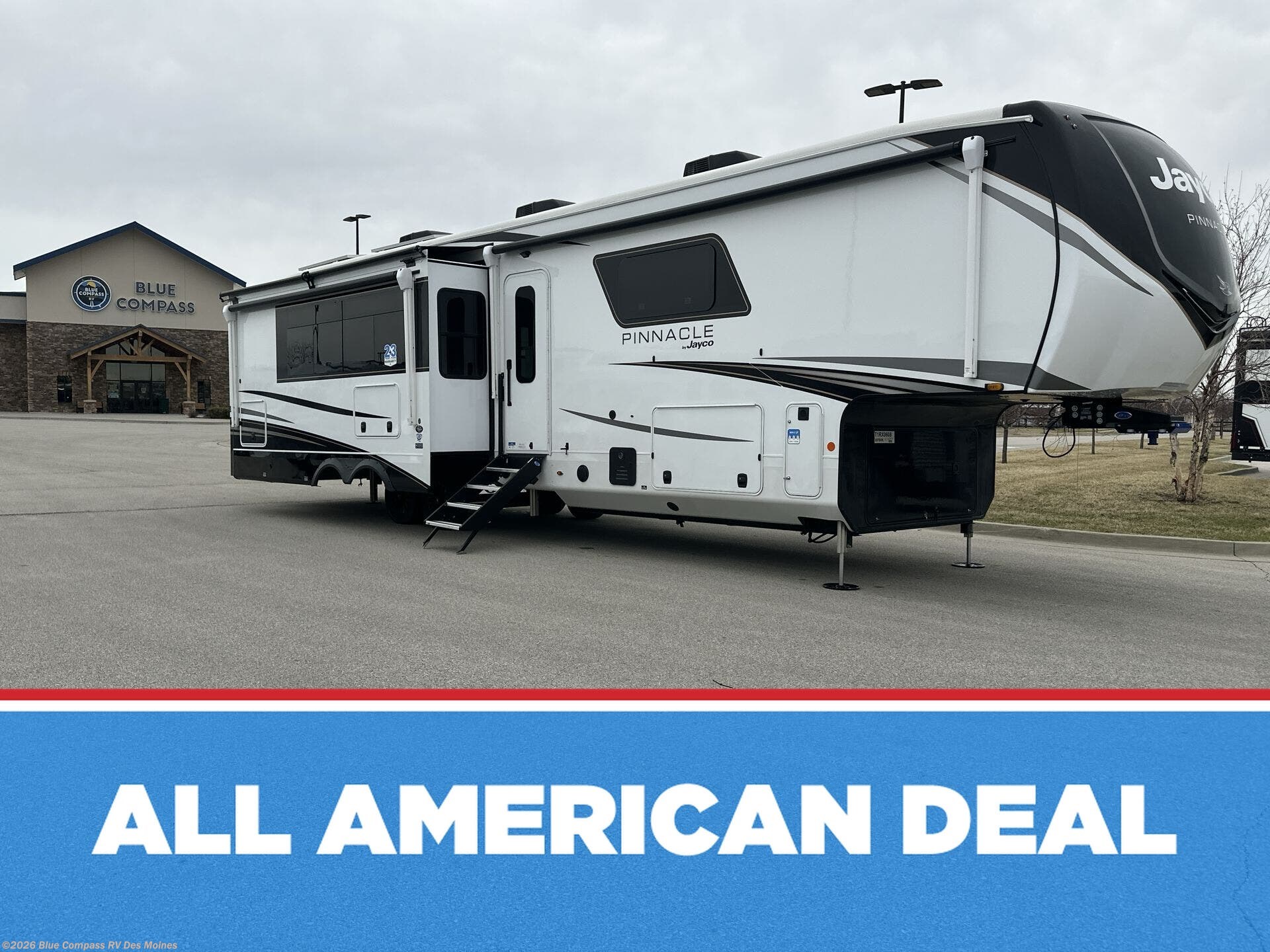 New 2026 Jayco Pinnacle 38FBRK available in Altoona, Iowa
