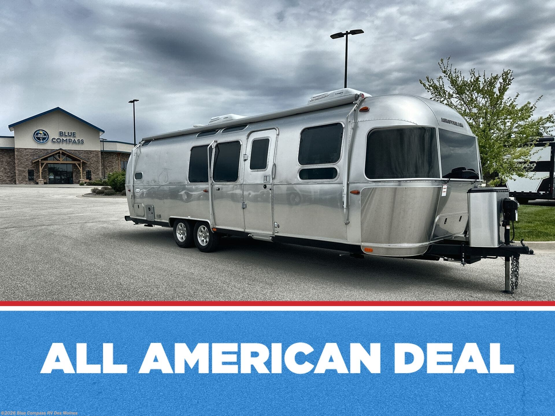 Used 2022 Airstream Flying Cloud 30FB Bunk available in Altoona, Iowa