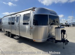 Used 2023 Airstream Flying Cloud 30FB Bunk available in Altoona, Iowa