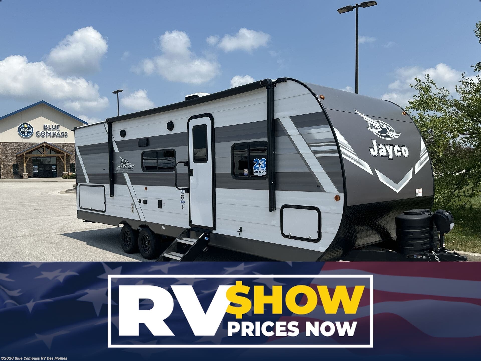 New 2027 Jayco Jay Flight 261BHS available in Altoona, Iowa