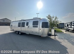 Used 2025 Airstream Flying Cloud 30FB Bunk Twin available in Altoona, Iowa
