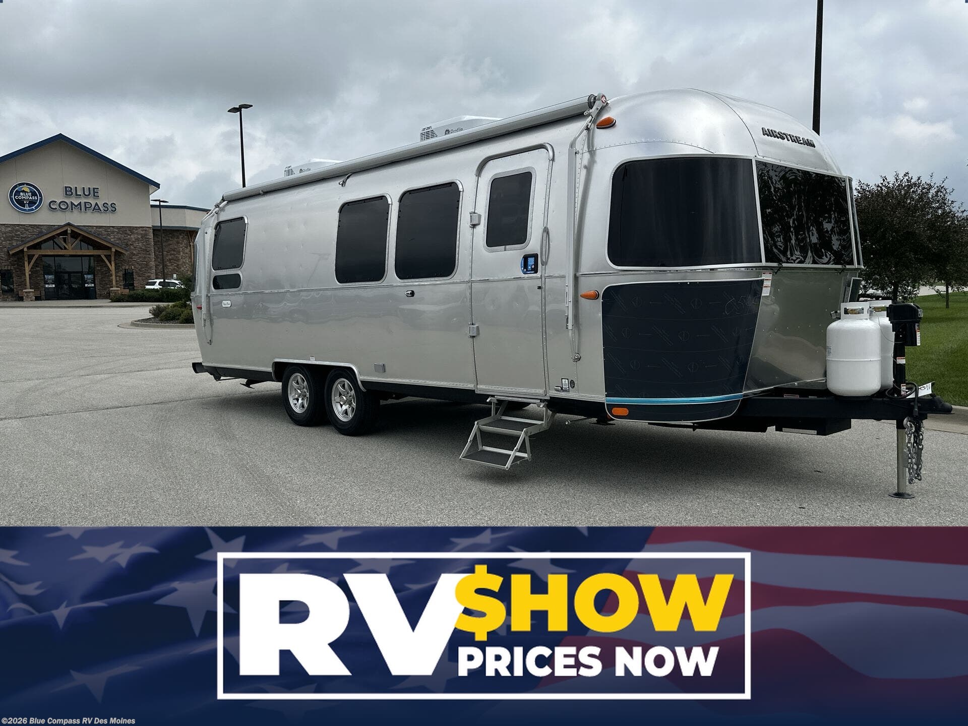 New 2027 Airstream Flying Cloud 28RB available in Altoona, Iowa