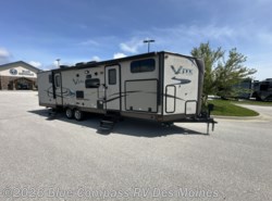 Used 2015 Forest River Flagstaff V-Lite 30WTBSK available in Altoona, Iowa