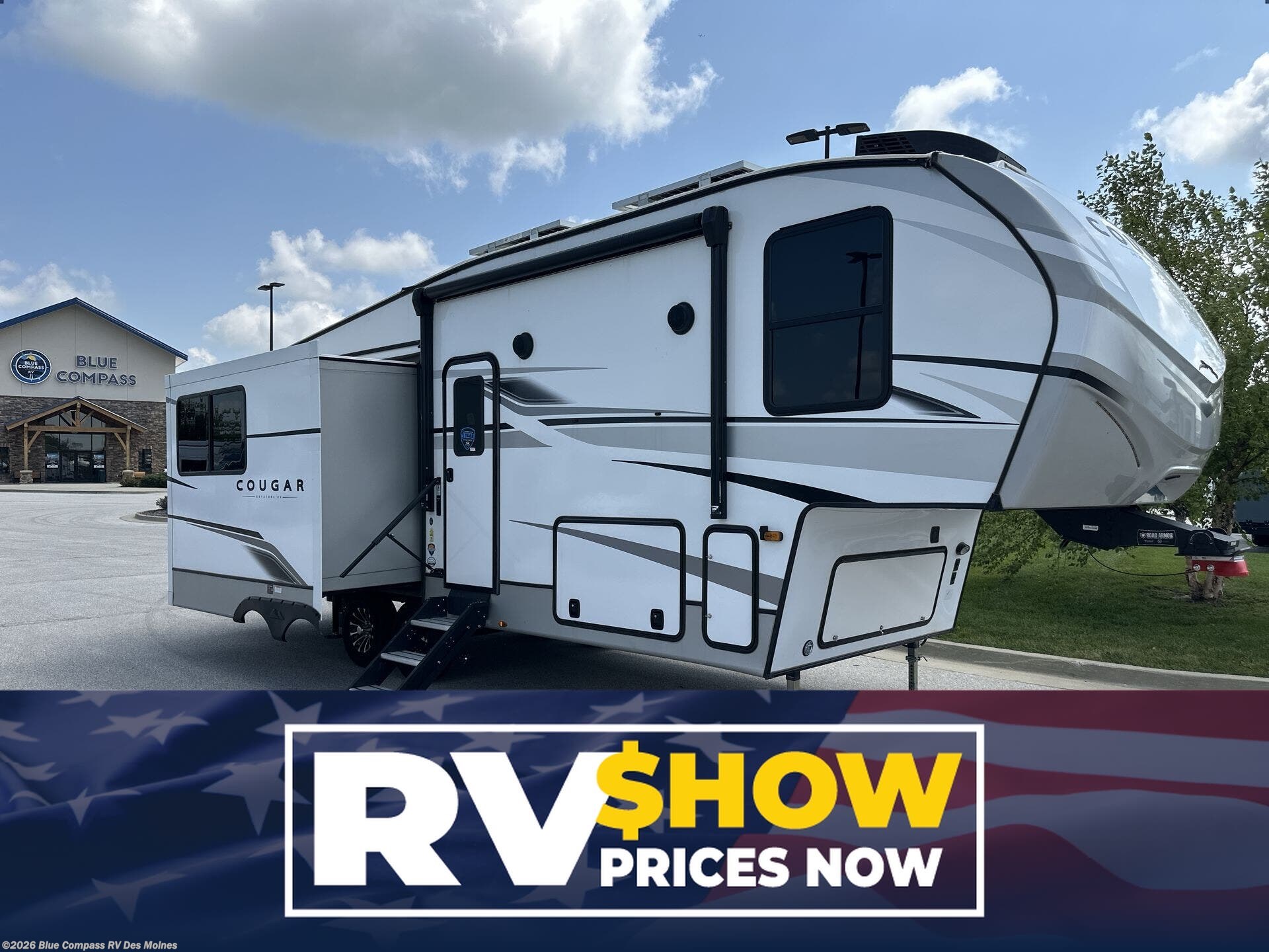 Used 2024 Keystone Cougar Half-Ton 27SGS available in Altoona, Iowa