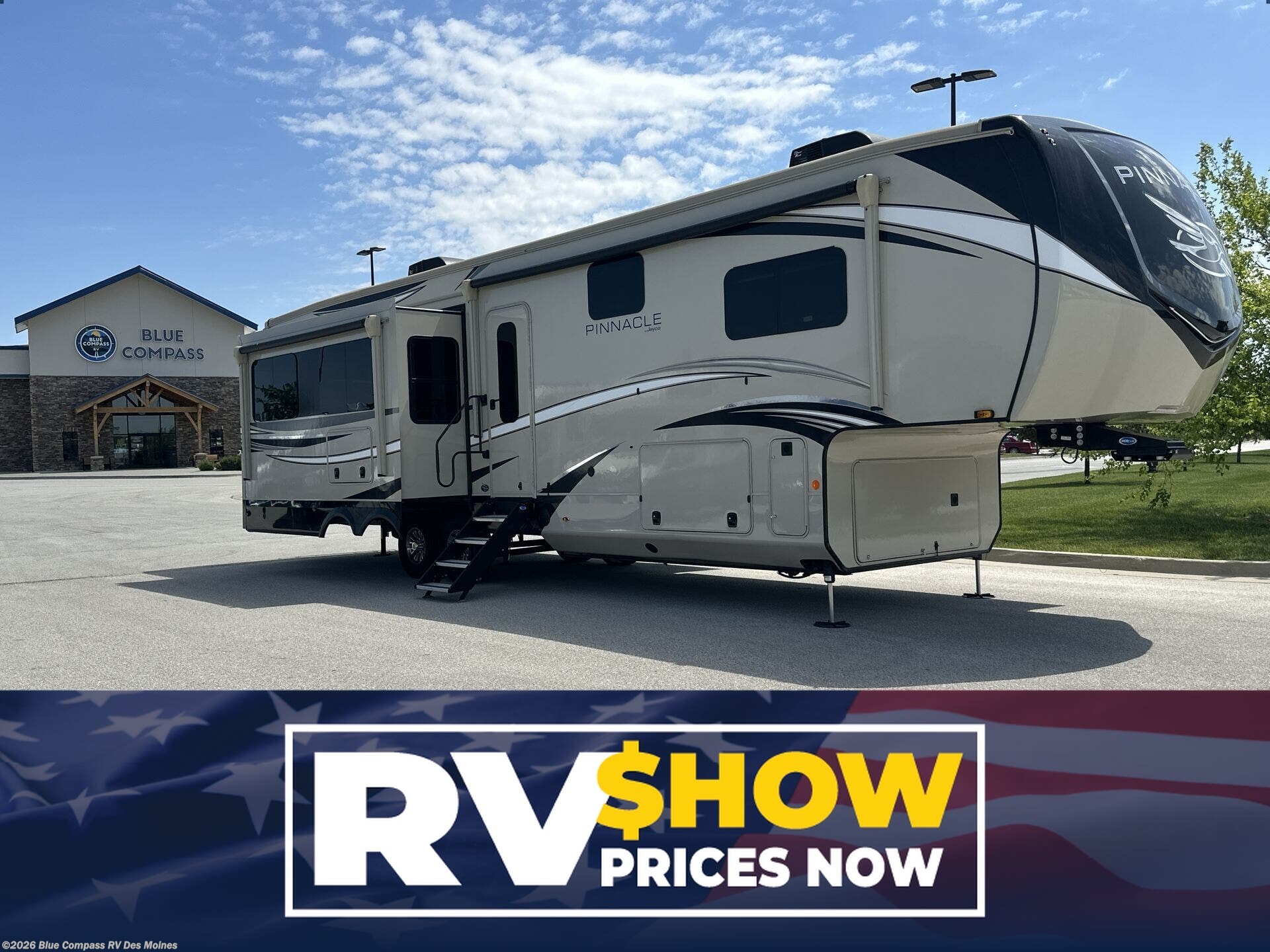 Used 2021 Jayco Pinnacle 36KPTS available in Altoona, Iowa