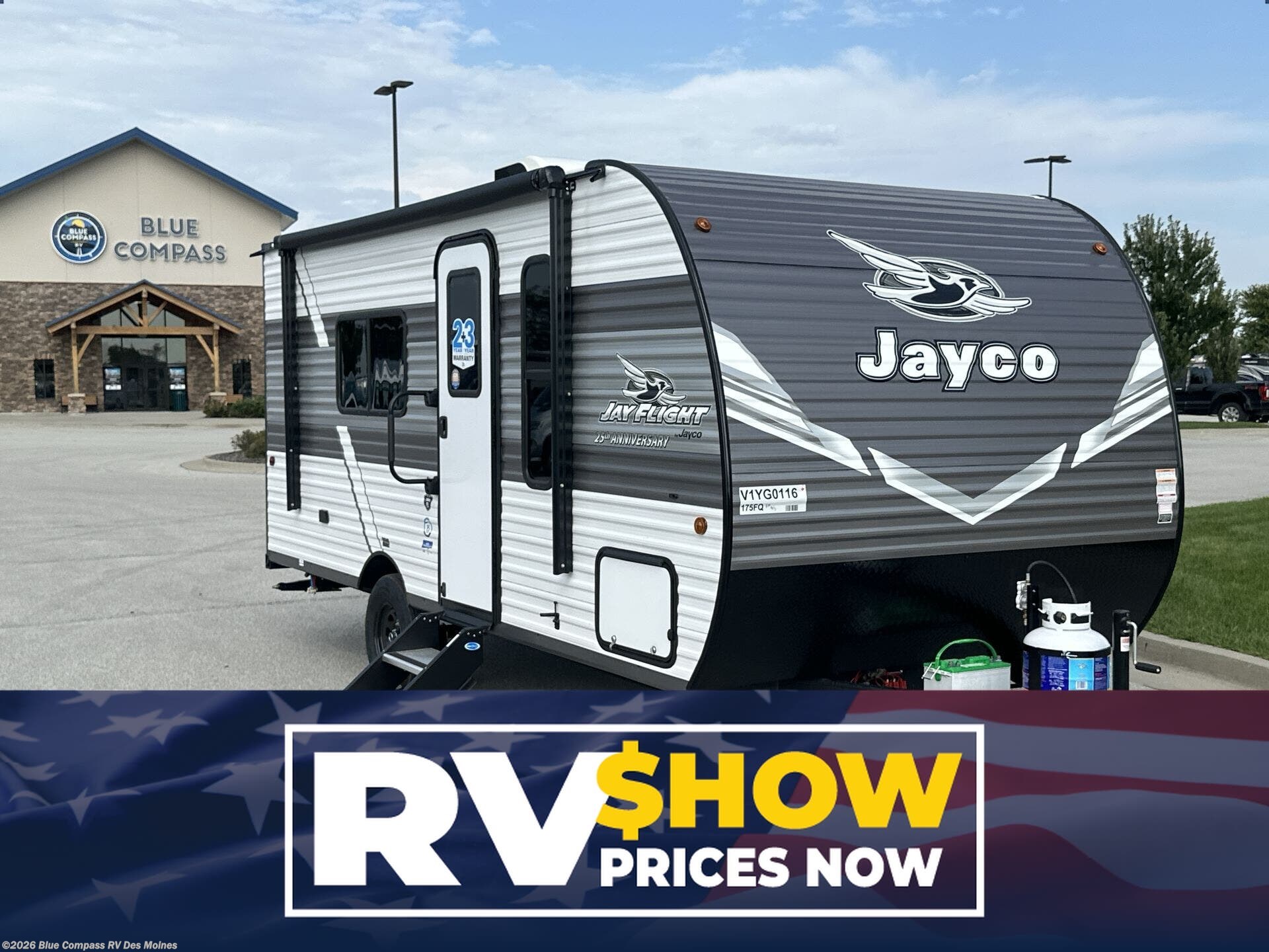 New 2027  Jayco Jay Flight 175FQ by Jayco from Blue Compass RV Des Moines in Altoona, IA