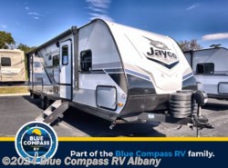 New 2024 Jayco Jay Feather 27BHB available in Latham, New York