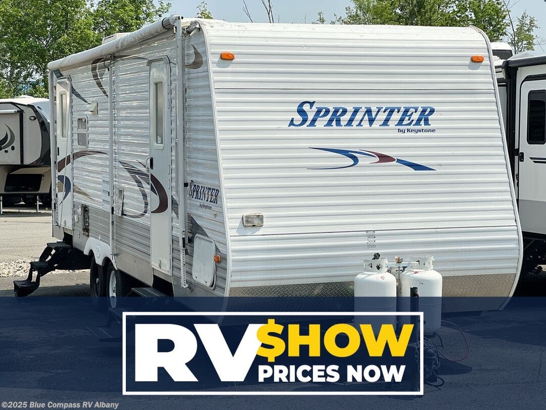 Used 2002 Keystone Sprinter 262RLS available in Latham, New York