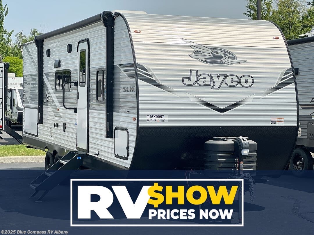 New 2026 Jayco Jay Flight SLX 261BHS available in Latham, New York