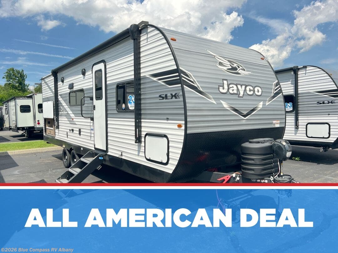 New 2026 Jayco Jay Flight SLX 261BHS available in Latham, New York