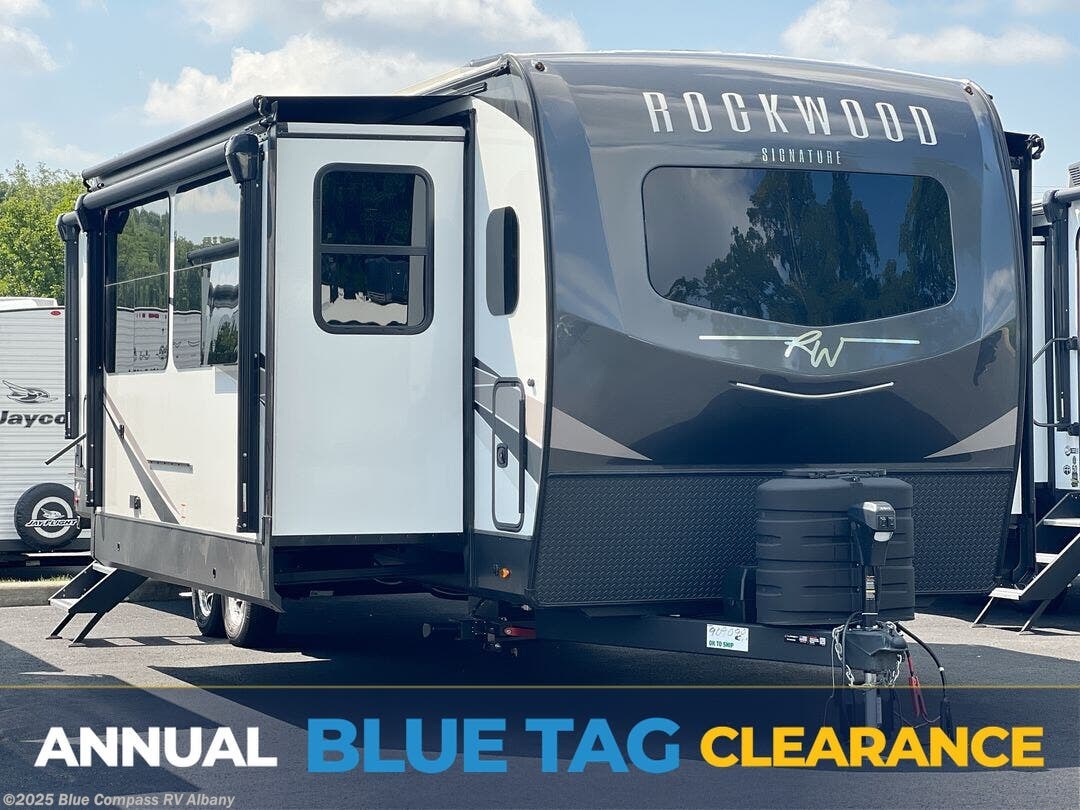 New 2025 Forest River Rockwood Signature 8339FK available in Latham, New York
