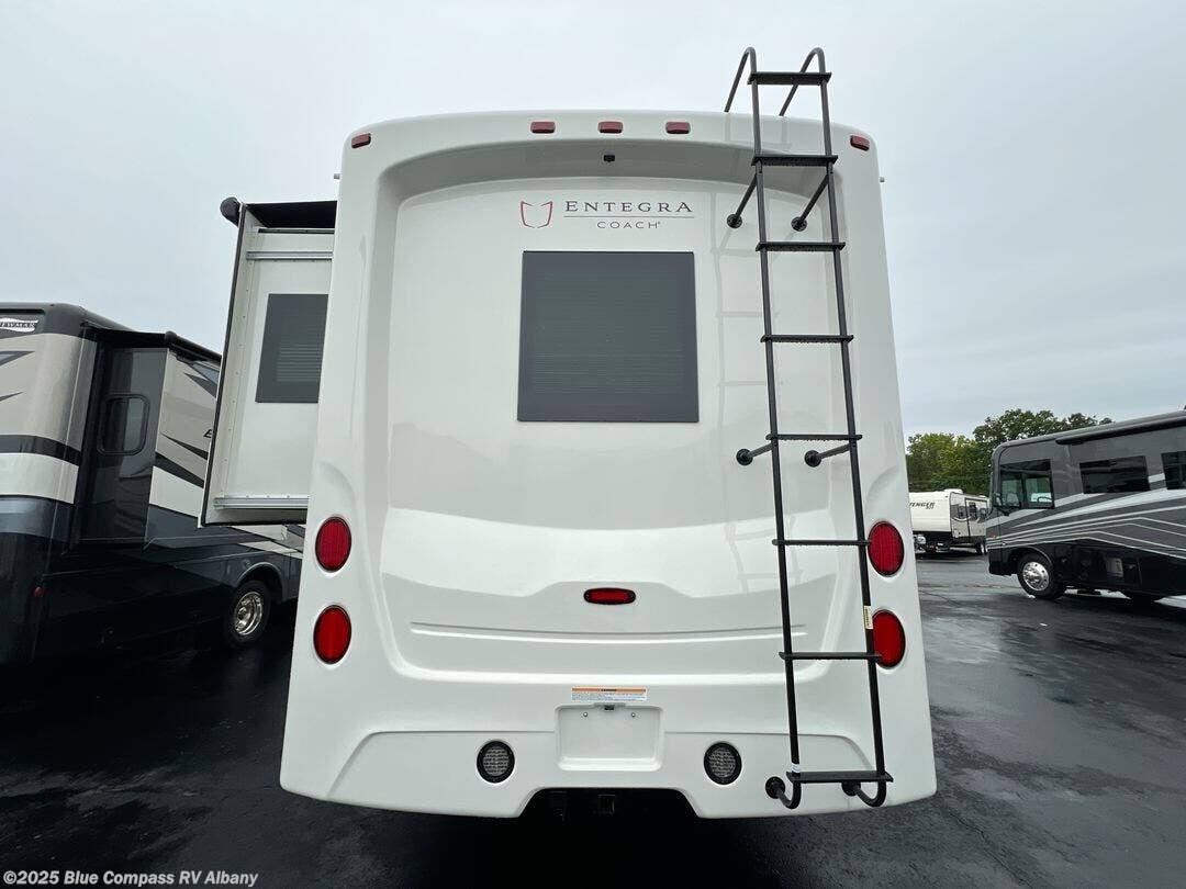 New 2026 Entegra Coach Vision XL 31UL available in Latham, New York