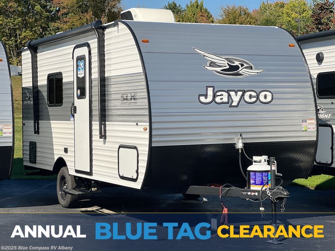 New 2026 Jayco Jay Flight SLX 170FQ available in Latham, New York