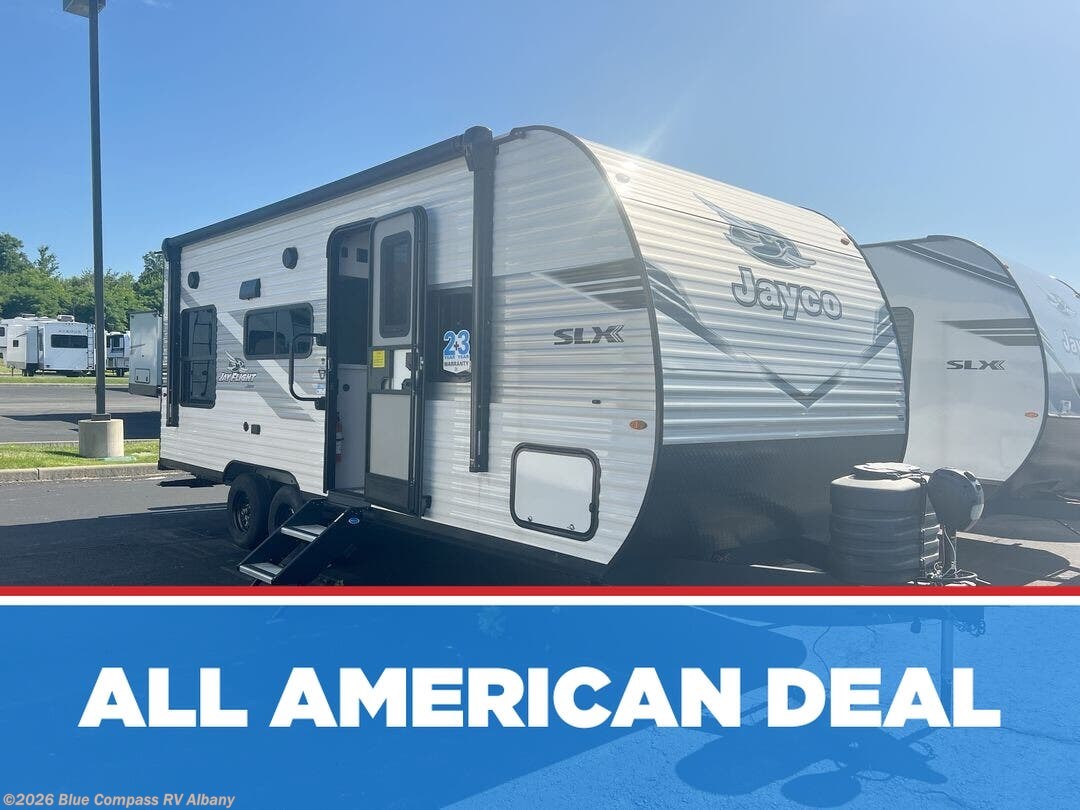 New 2026 Jayco Jay Flight SLX 210QB available in Latham, New York