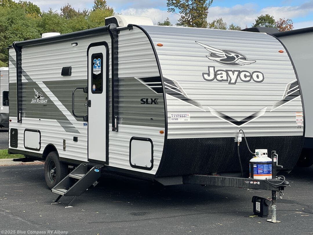 New 2026 Jayco Jay Flight SLX 197MB available in Latham, New York