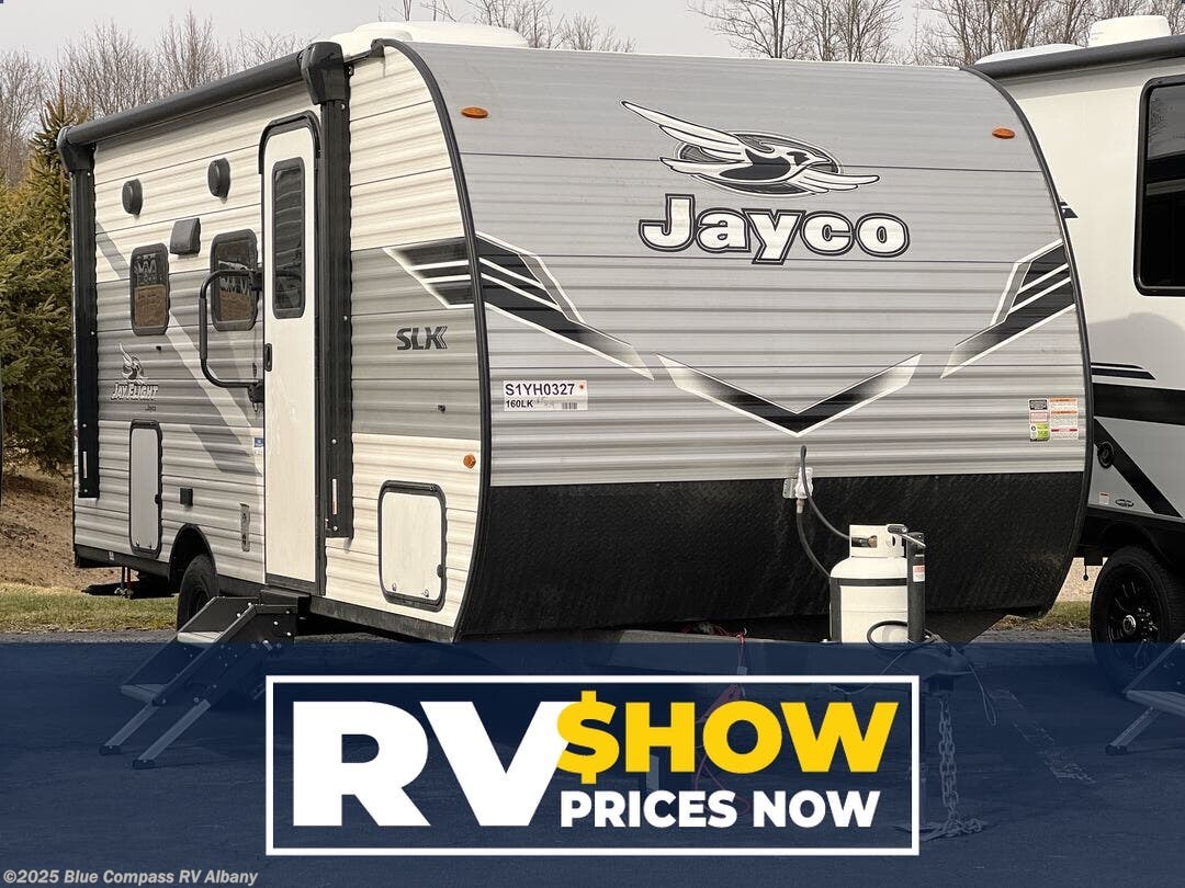 New 2025 Jayco Jay Flight SLX 160LK available in Latham, New York