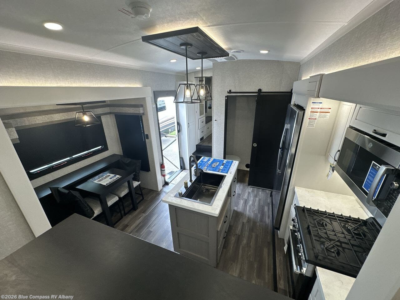 New 2025 Jayco North Point 382FLRB available in Latham, New York