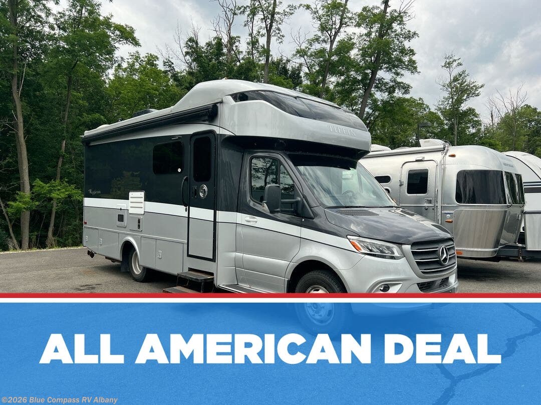 Used 2020 Tiffin Wayfarer 25RW available in Latham, New York