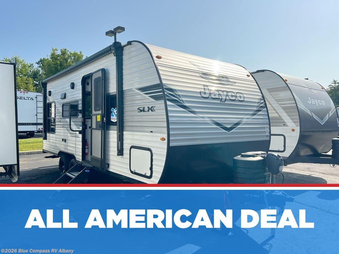 New 2026 Jayco Jay Flight SLX 210QB available in Latham, New York