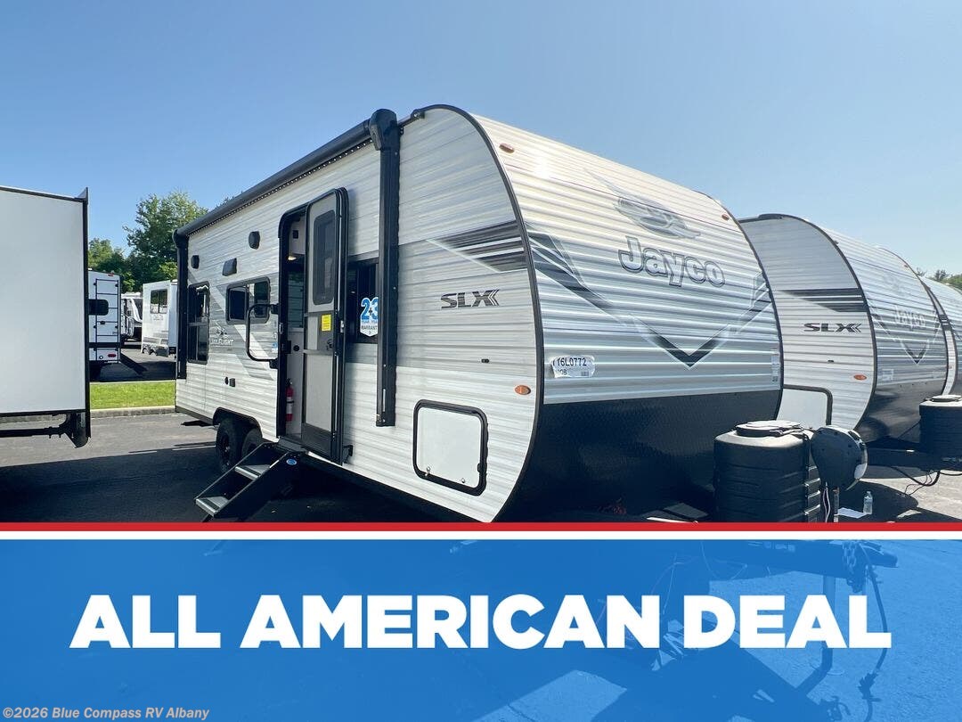 New 2026 Jayco Jay Flight SLX 210QB available in Latham, New York
