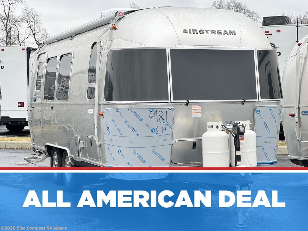 New 2026 Airstream Flying Cloud 23FB Twin available in Latham, New York