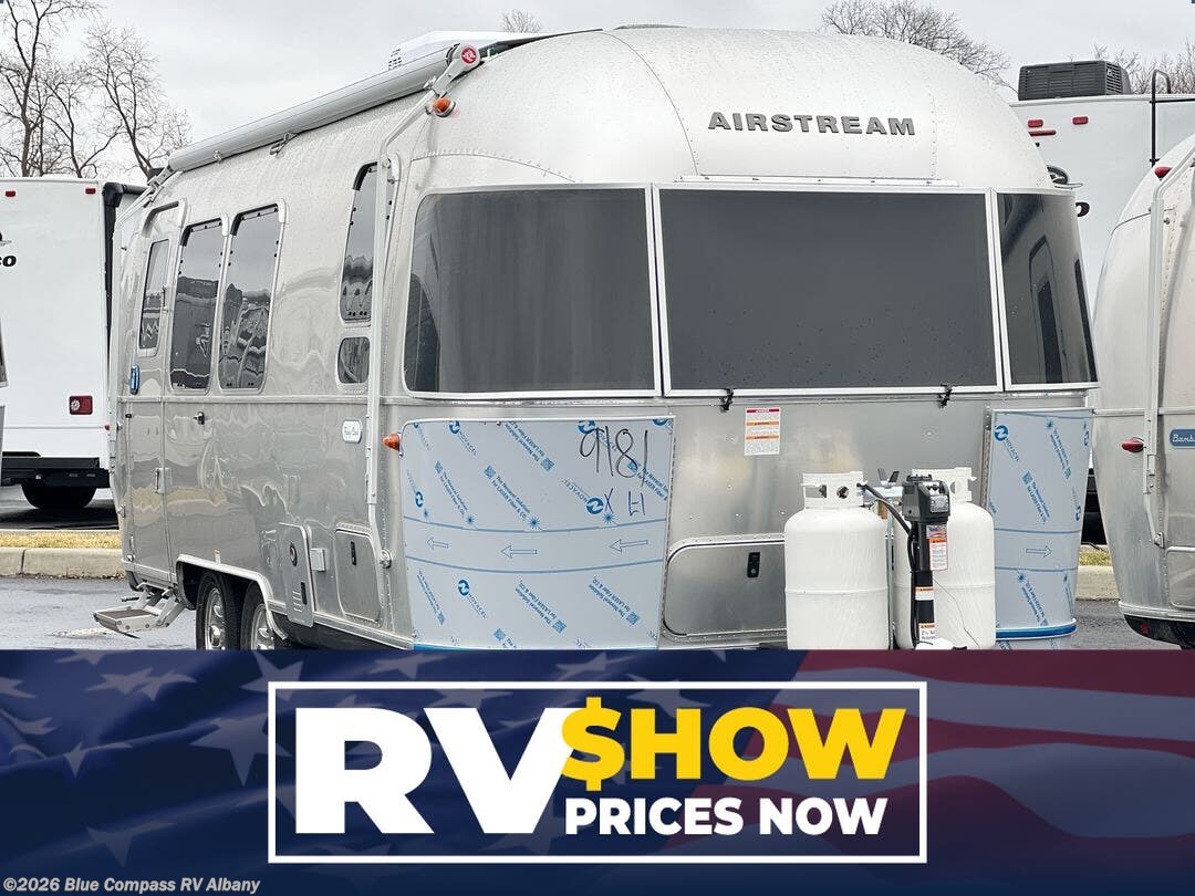 New 2026 Airstream Flying Cloud 23FB Twin available in Latham, New York