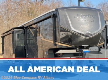 New 2026 Jayco Pinnacle 38FBRK available in Latham, New York
