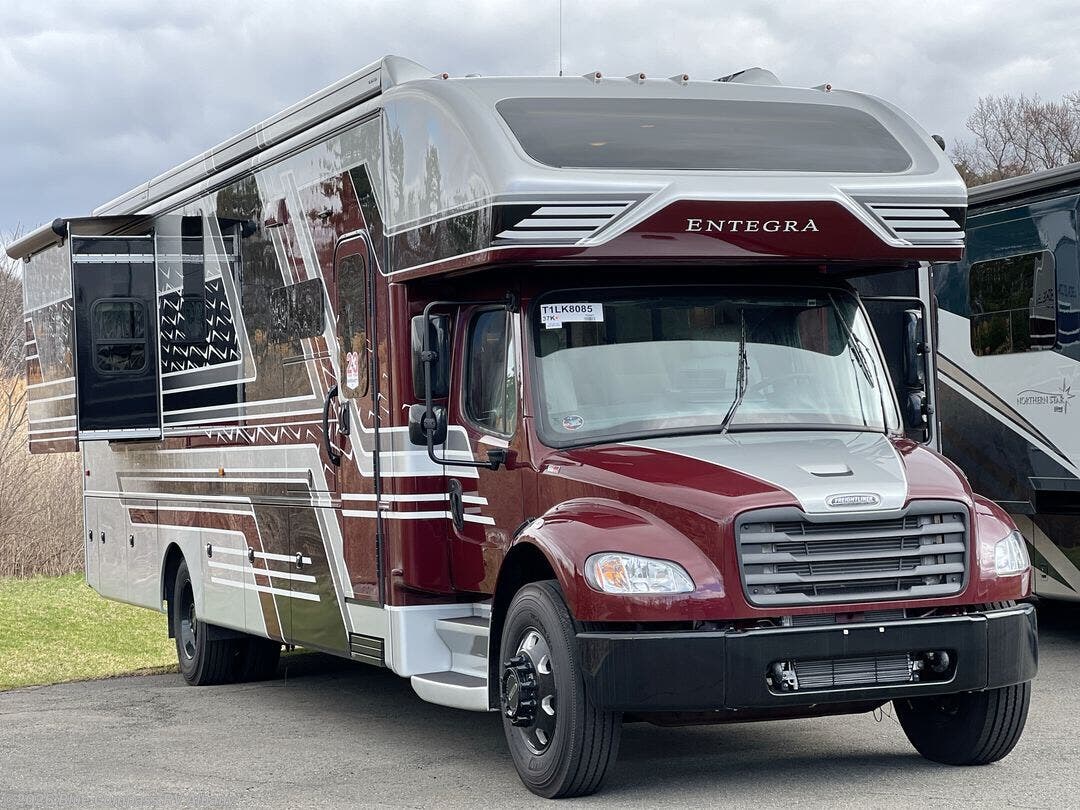 New 2026 Entegra Coach Accolade XL 37K available in Latham, New York