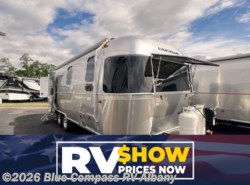 New 2026 Airstream Flying Cloud 25FB available in Latham, New York