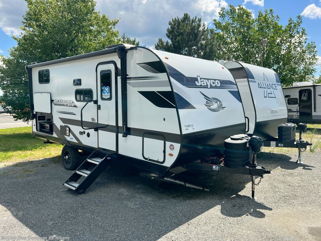 New 2026 Jayco Jay Feather Air 16DB available in Latham, New York