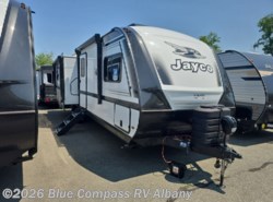 New 2027 Jayco Jay Feather 27MK available in Latham, New York