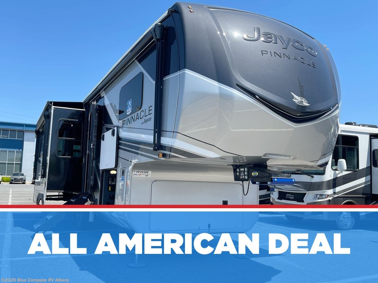 New 2026 Jayco Pinnacle 32RLTS available in Latham, New York