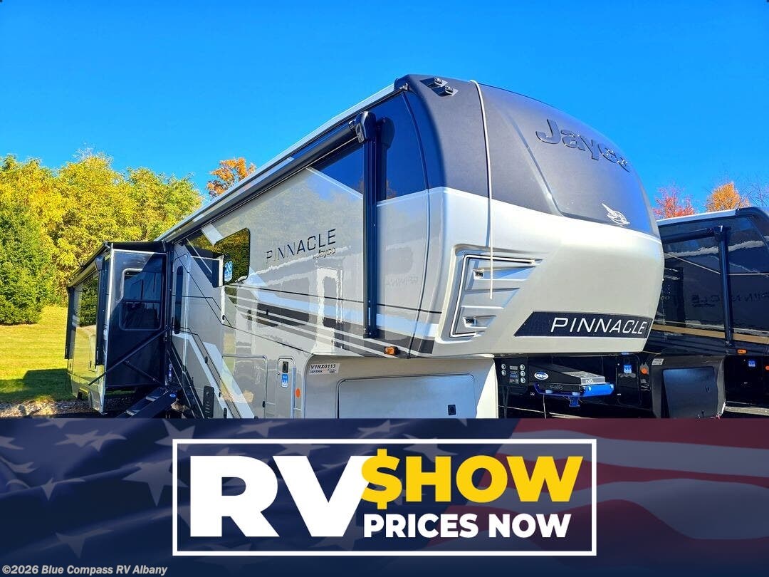 New 2027 Jayco Pinnacle 38FBRK available in Latham, New York