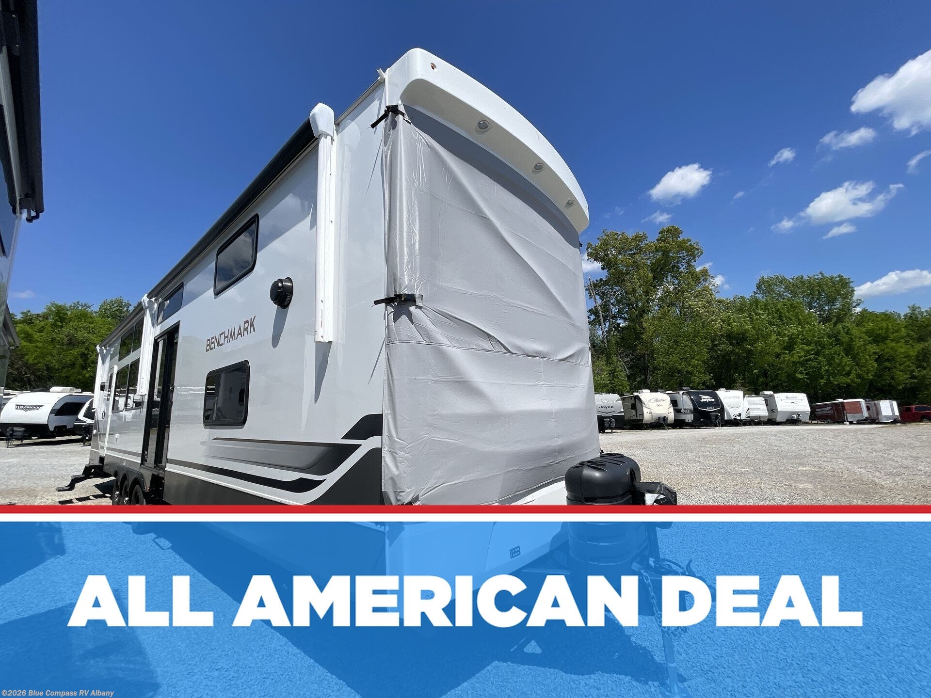 New 2026 Alliance RV Benchmark 44LFT available in Latham, New York
