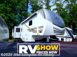 New 2027 Jayco Eagle 321RSTS available in Latham, New York