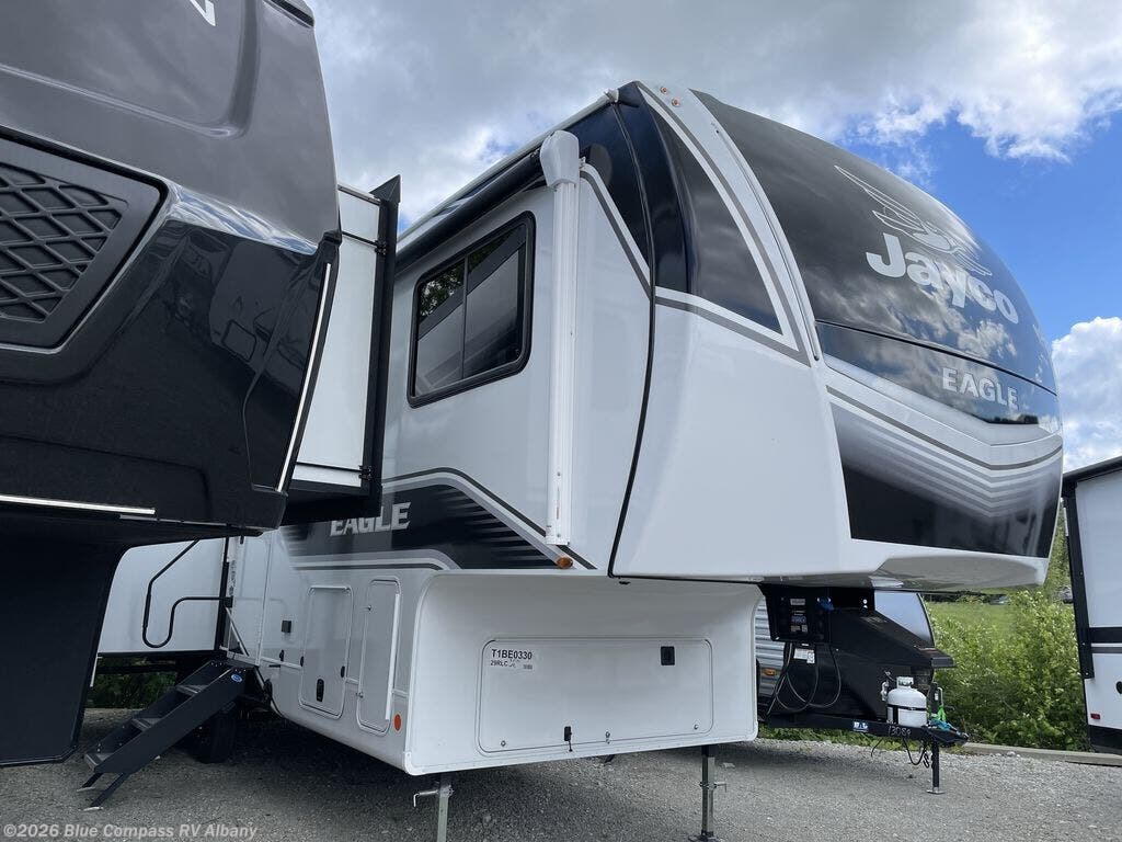 New 2026 Jayco Eagle HT 29RLC available in Latham, New York