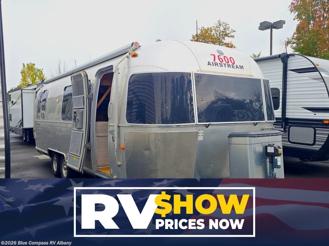 Used 2012 Airstream Flying Cloud 27FB available in Latham, New York