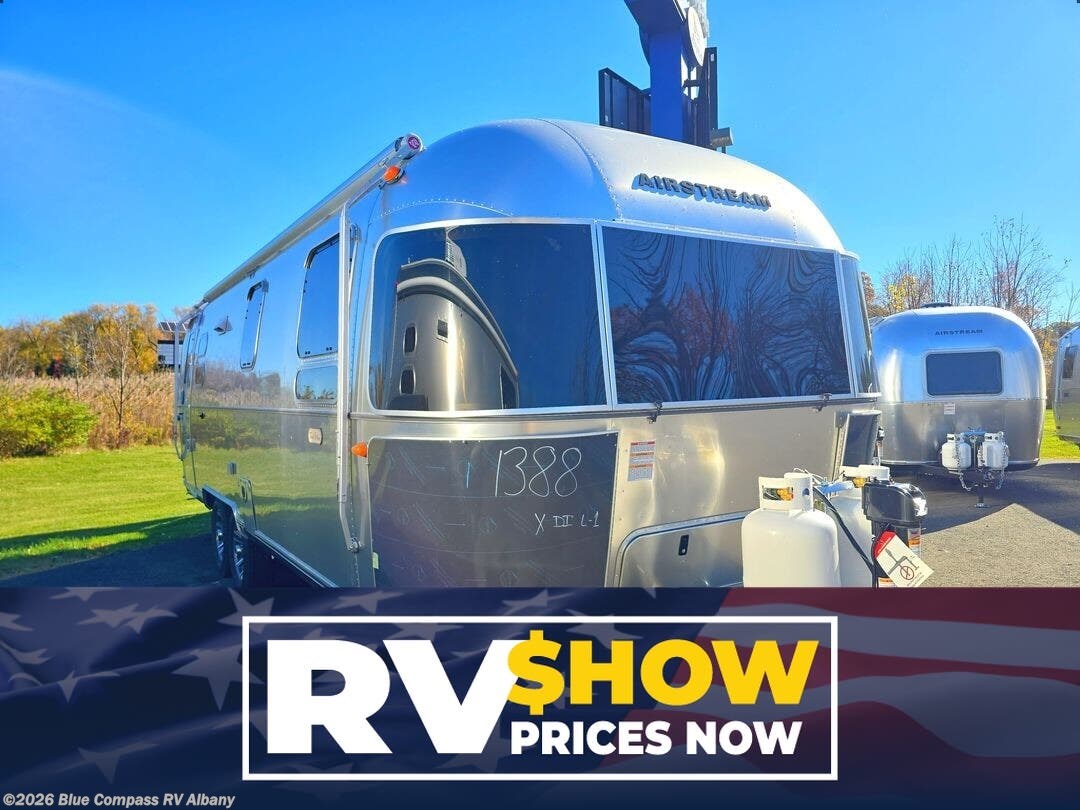 New 2027 Airstream Trade Wind 27FB available in Latham, New York