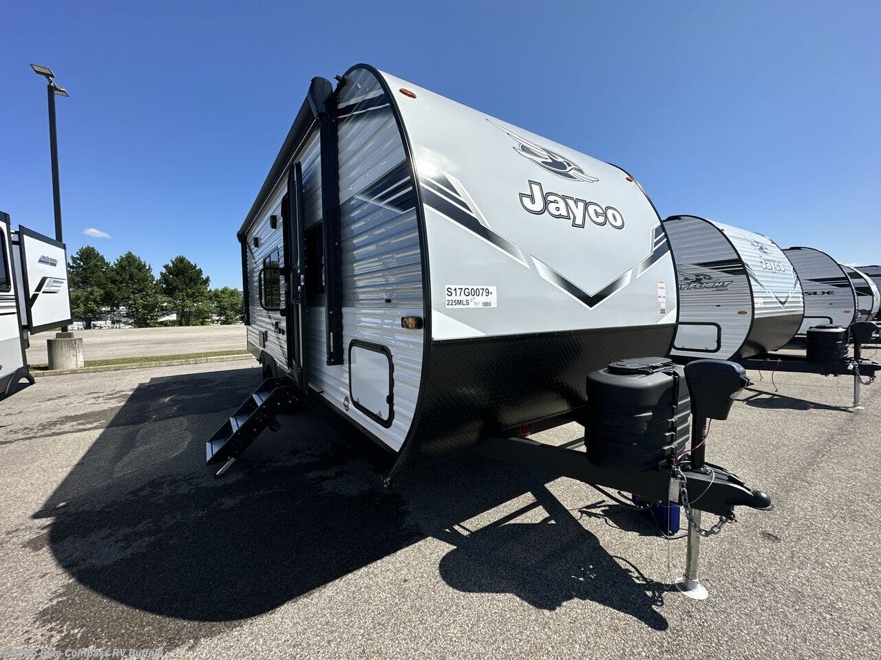 New 2025 Jayco Jay Flight SLX 225MLS available in West Seneca, New York